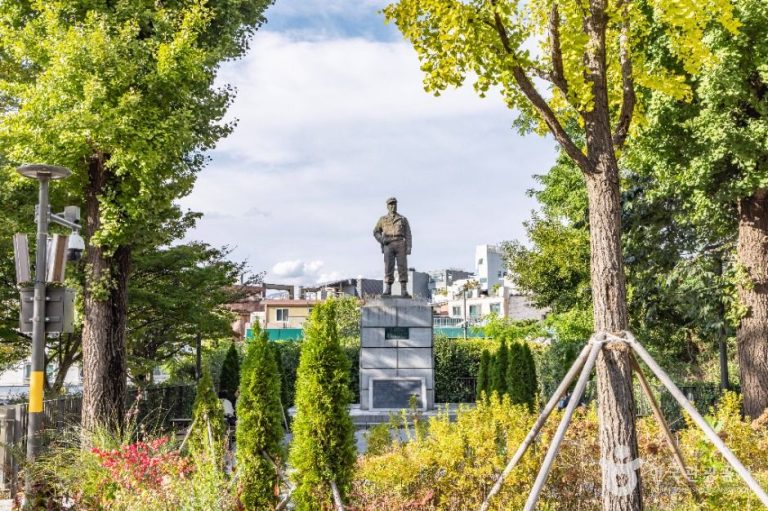 [서울] 존비코올터장군상