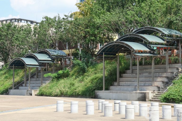 [서울] 망원유수지체육공원