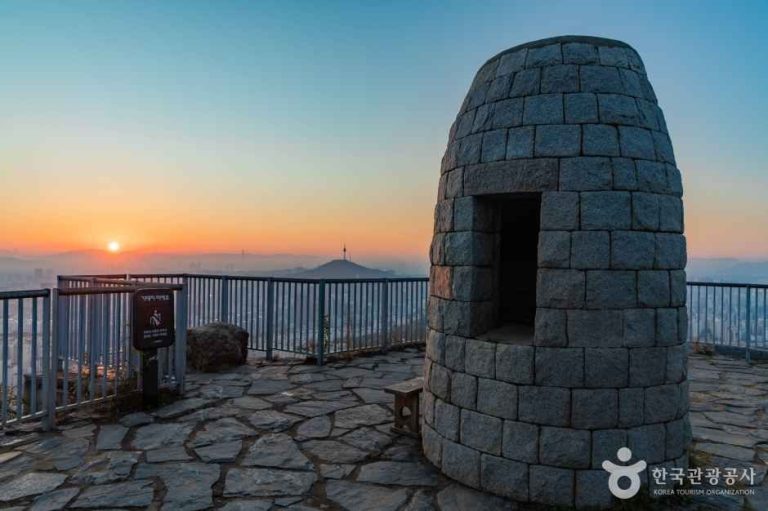 [서울] 무악산 동봉수대 터