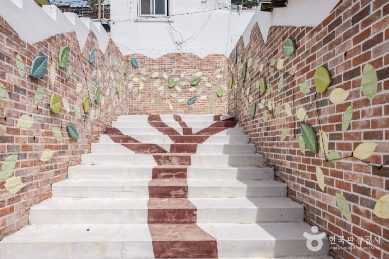 [부산] 닥밭골 벽화마을