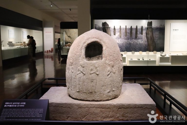 [울산] 울산 태화사지 십이지상 사리탑