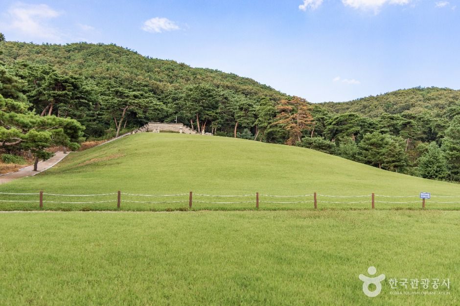 파주_파주 윤관장군묘 (2)