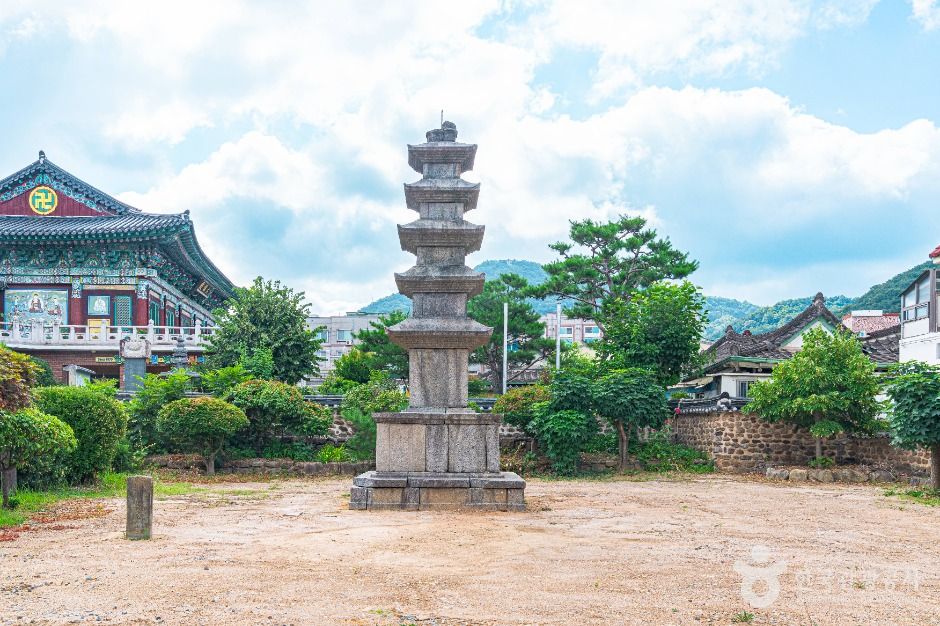 광주지산동오층석탑