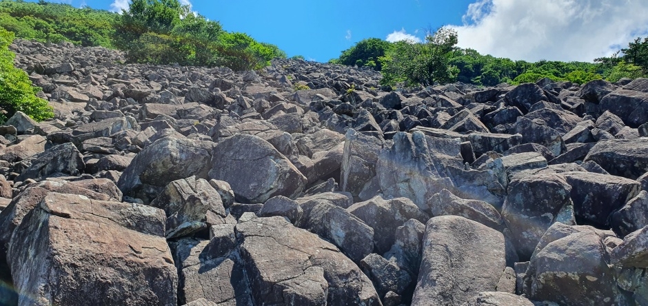 덕산너덜_5_국가지질공원