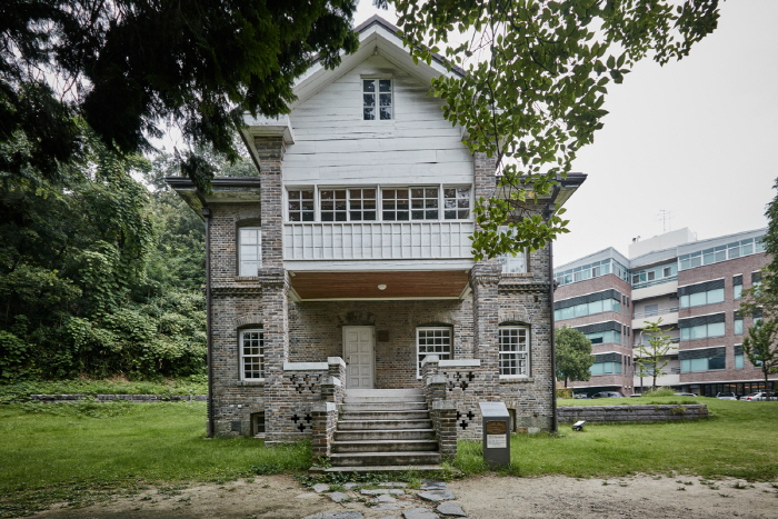 우일선 선교사 사택