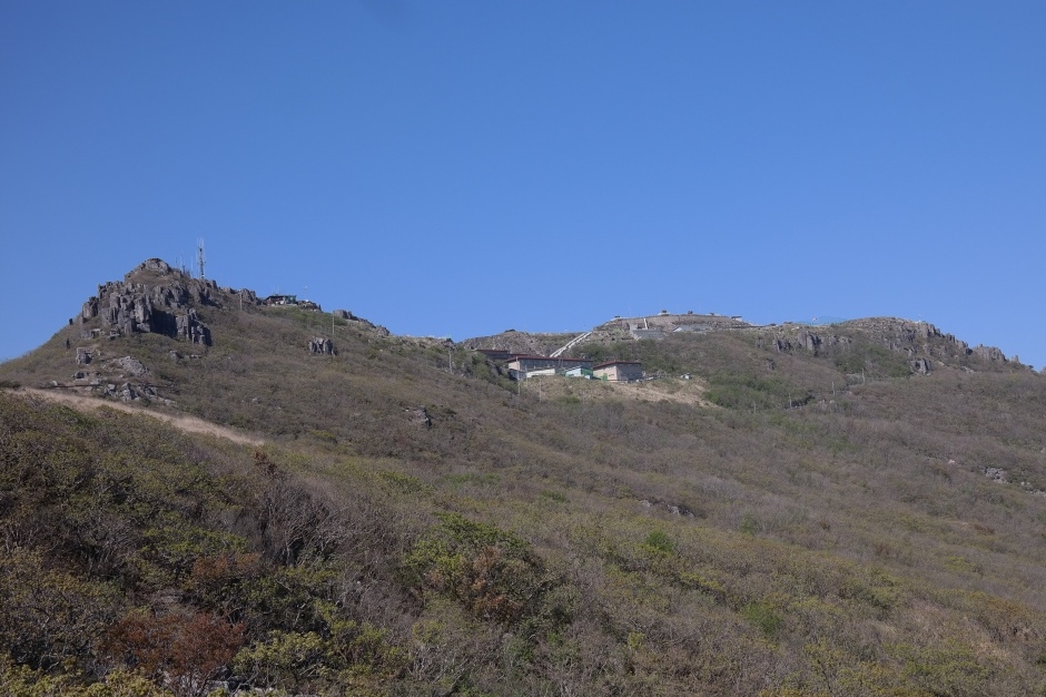 무등산 정상 3봉
(천왕봉/지왕봉/인왕봉)_2_국가지질공원