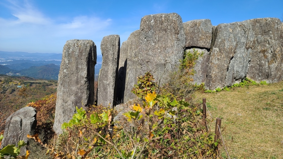 신선대와 억새평전_2_국가지질공원