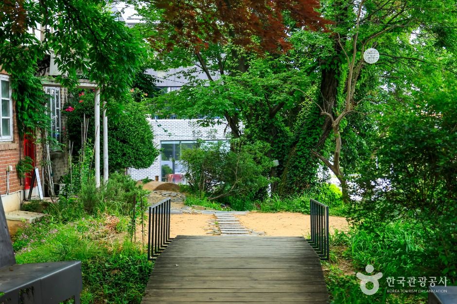 우일선 선교사 사택 (2)