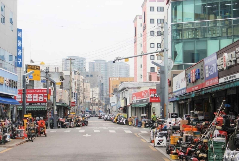 대구 오토바이골목 (2)