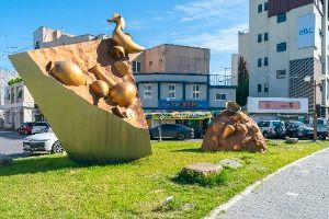 이천동 고미술거리