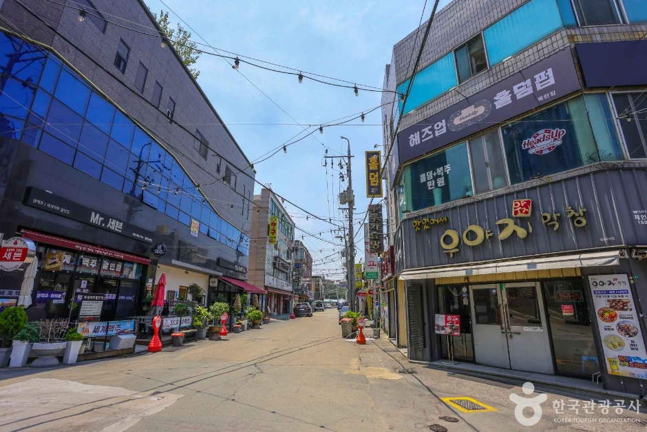 복현오거리 먹자골목 (3)