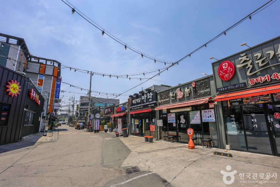 복현오거리 먹자골목 (5)