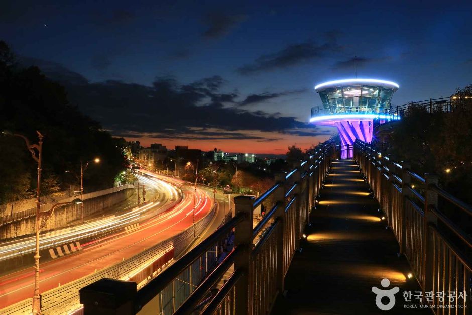 앞산 해넘이전망대