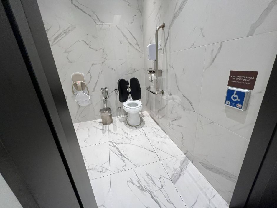 꿀잼도시대전홍보관_장애인화장실 (1)