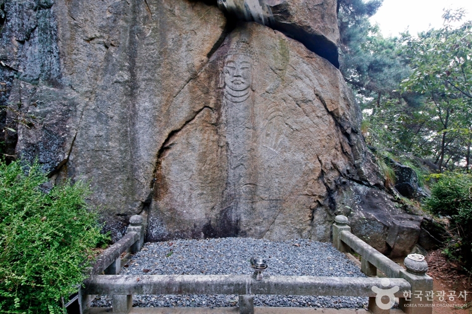 대전 보문산마애여래좌상 (8)