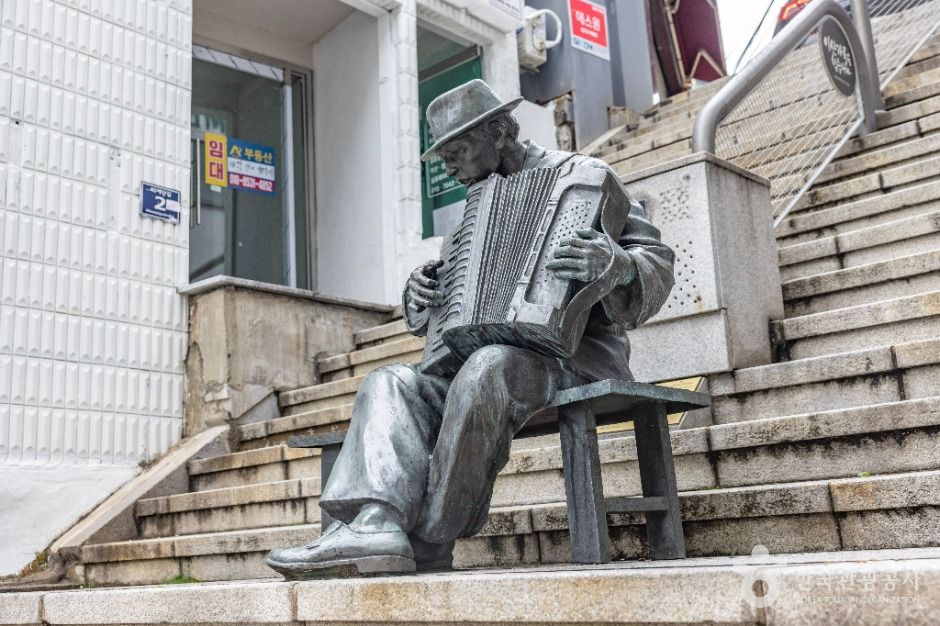 부산_40계단 문화관광테마거리 (3)