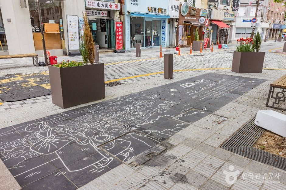 부산_40계단 문화관광테마거리 (7)