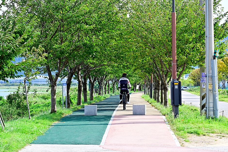 부산광역시_강서구_녹산고향동산_03