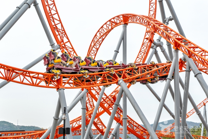 어린이, 어른이 모두 모여라! 부산 롯데월드 어드벤처 08