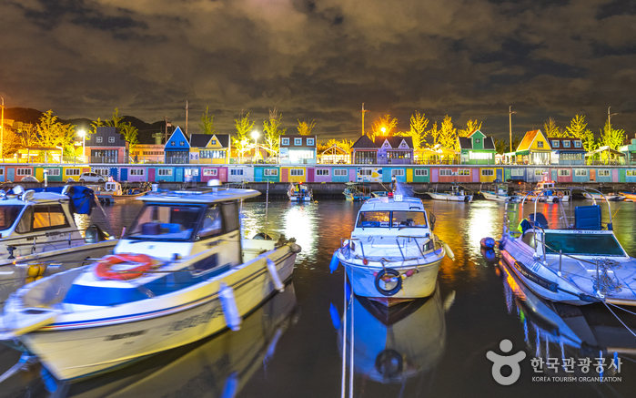 별바다부산 야간관광 시리즈4 그냥 보면 백 점, 내려다보면 만 점인 부산 야경_아미산 전망대 3-8