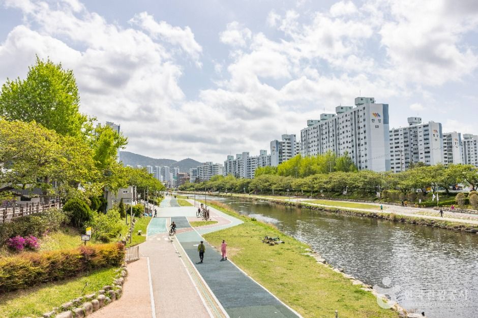 부산__온천천시민공원 (8)