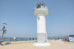 천성항 방파제등대