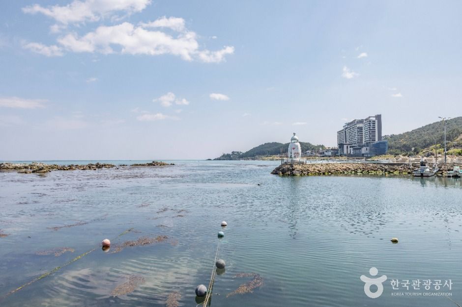 부산_젖병등대 (2)