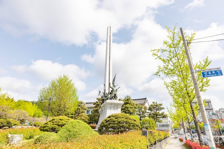 부산_충렬탑(부산 충렬사) (2)