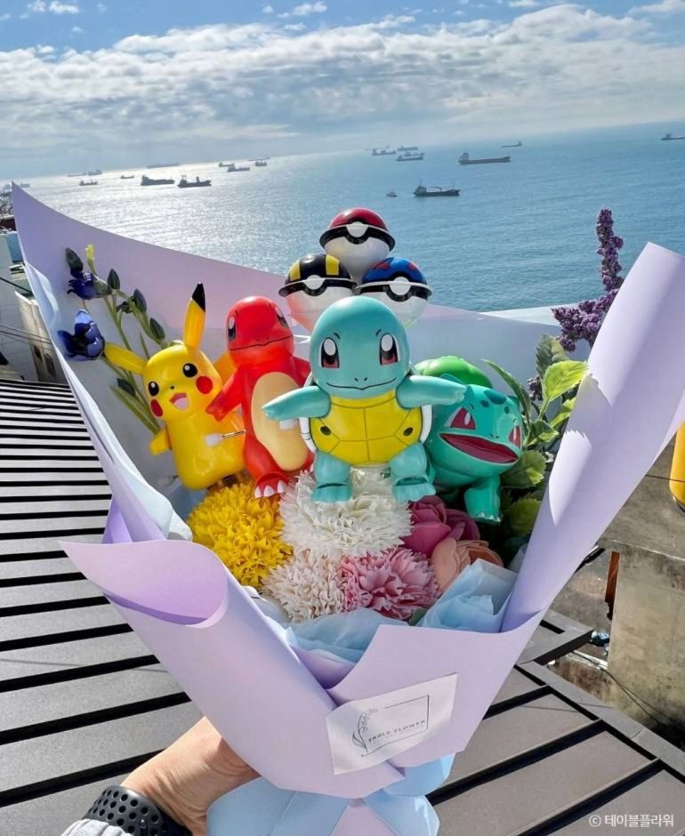 부산_영도_테이블플라워 포켓몬 꽃다발