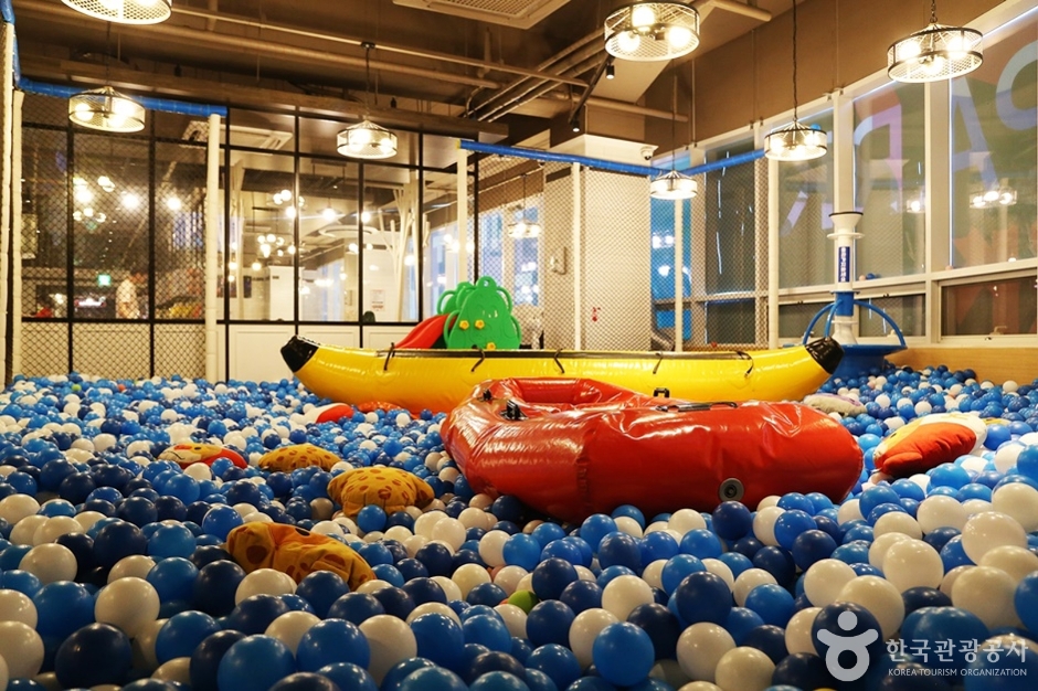 히어로테마파크 정관점