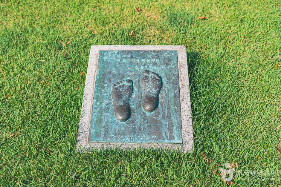 서울_3.1독립선언기념탑 (3)