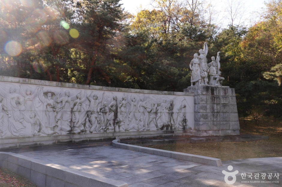 3_1독립운동기념탑 (4)