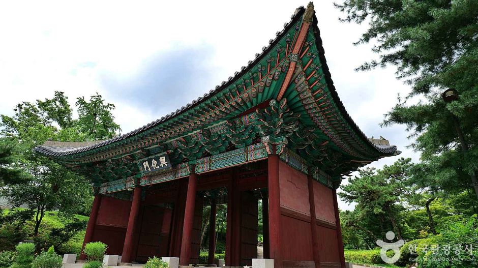 서울_경희궁 홍화문 (2)