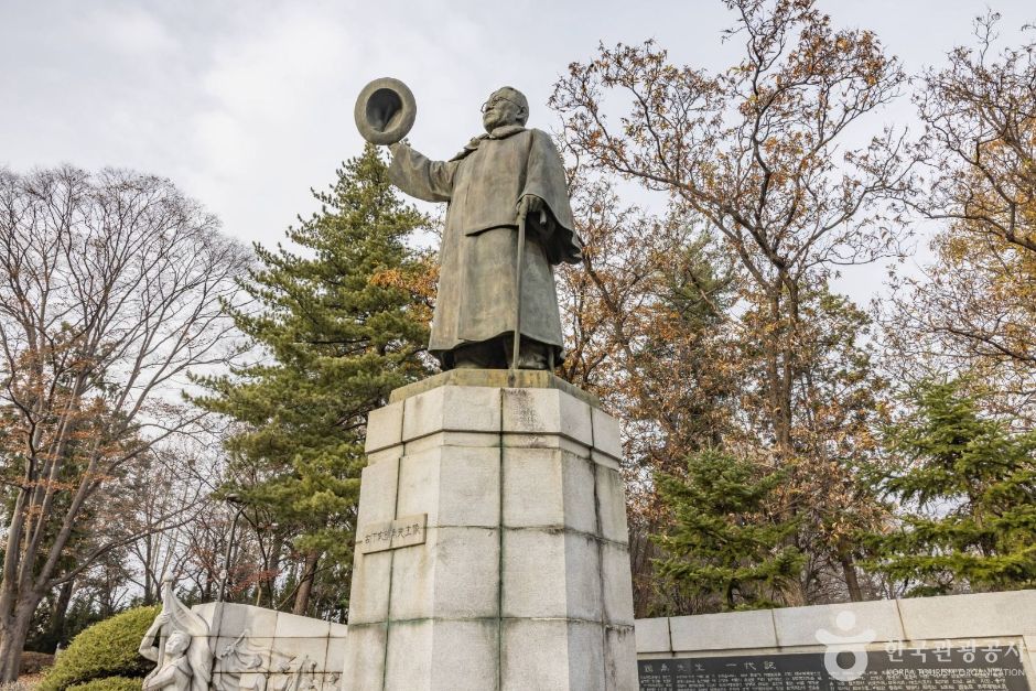 서울광진_고하송진우선생동상 (2)