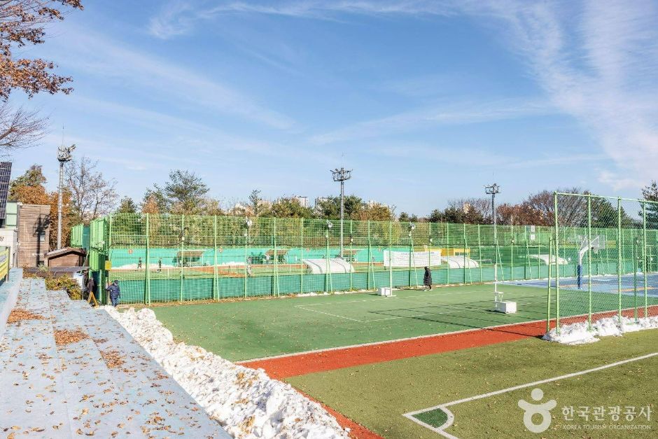서울_관악구_관악구민운동장_6