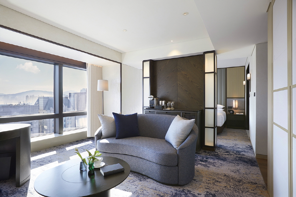 그랜드 인터컨티넨탈 서울 파르나스_주니어스위트룸(1)