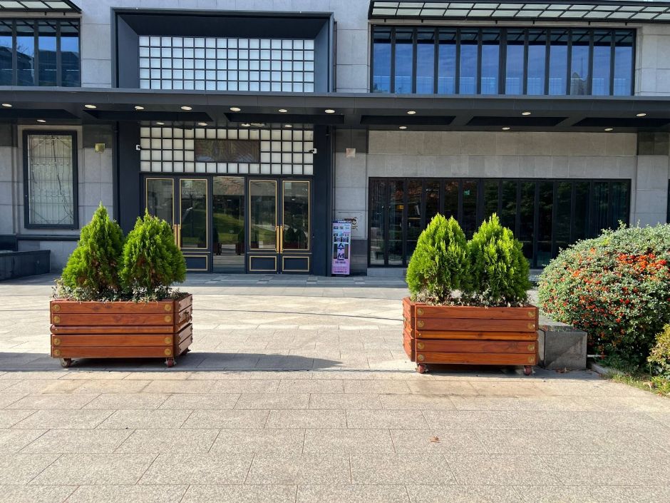 대현문화공원_단차가 없는 공원 입구