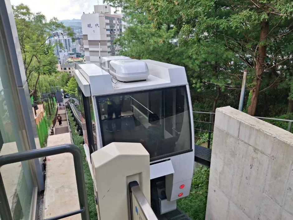 서울_대현산배수지공원 대현산배수지공원 모노레일 (14)