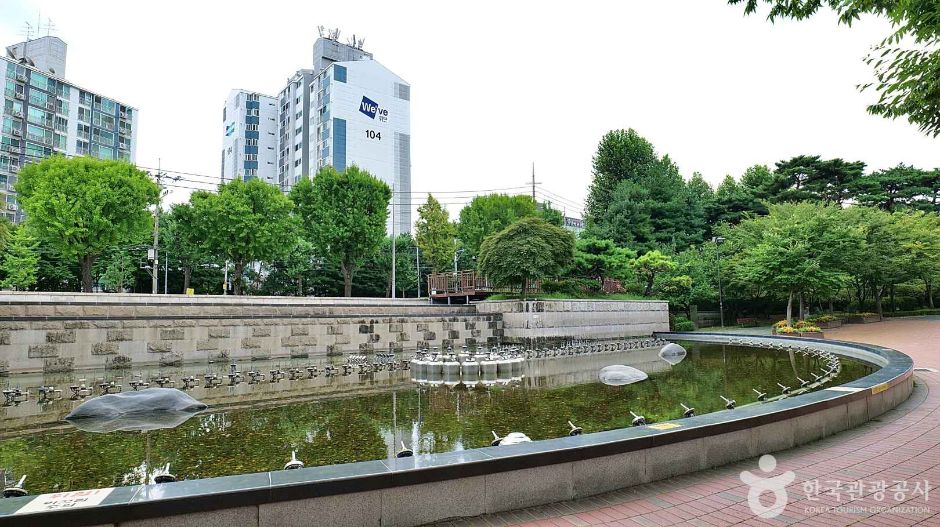 서울_맥아더 사령관 한강방어선 시찰지 (7)