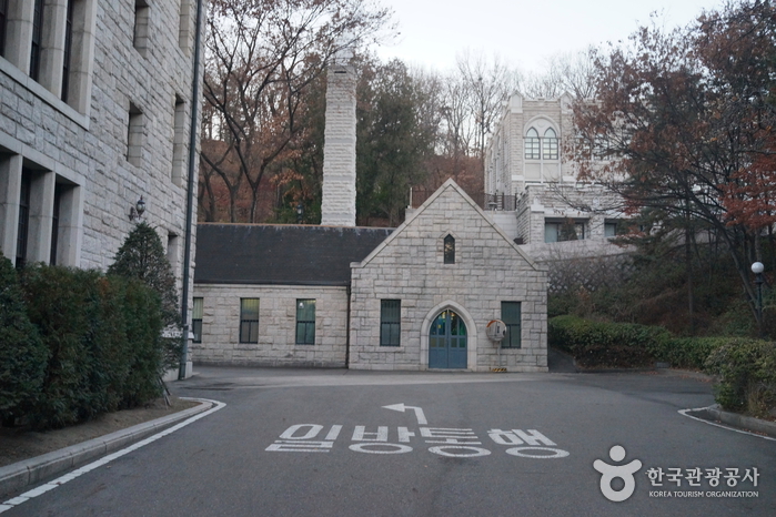 무장애_서울_고려대학교본관09