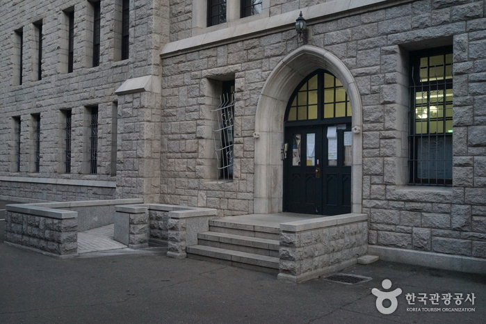 무장애_서울_고려대학교본관12