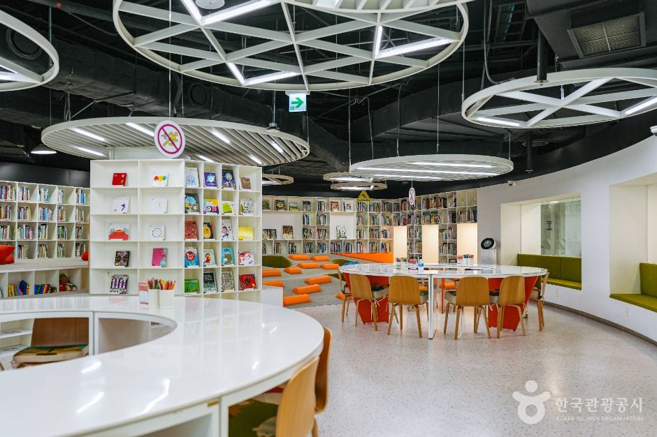 서울_서울아트책보고 (4)