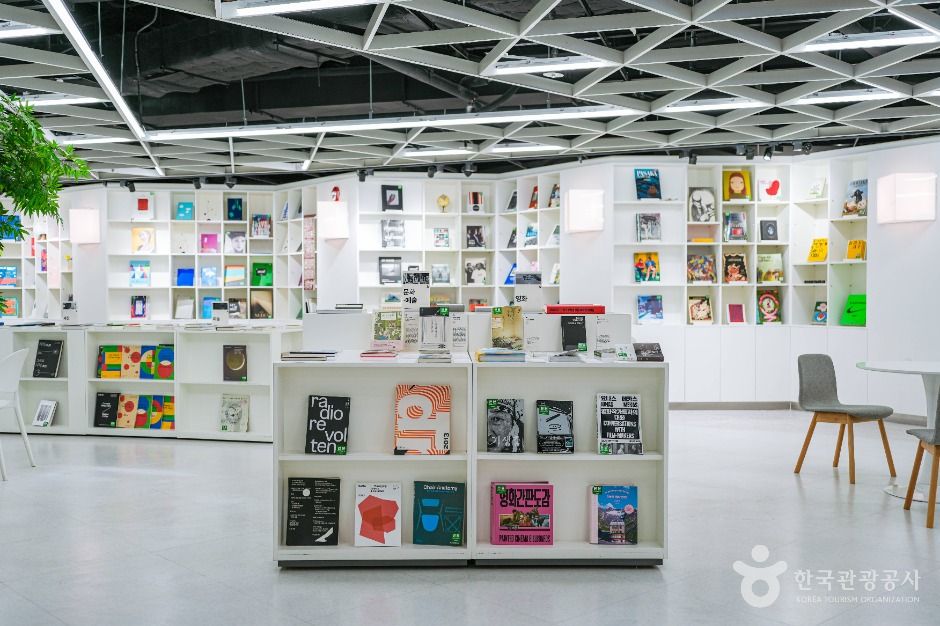 서울_서울아트책보고 (5)