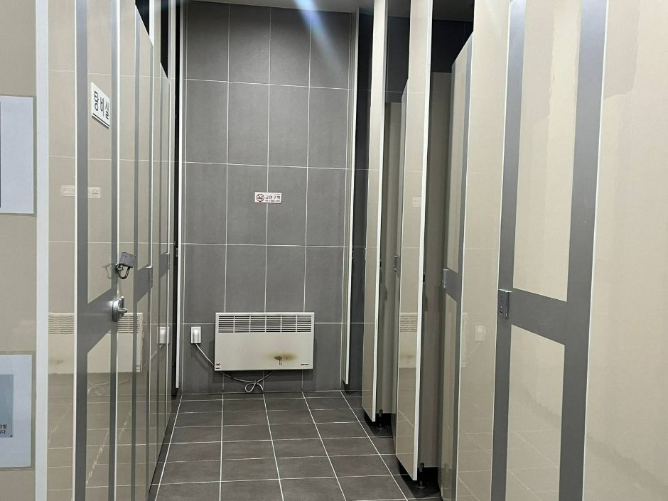 서울퓨처랩_화장실 내부