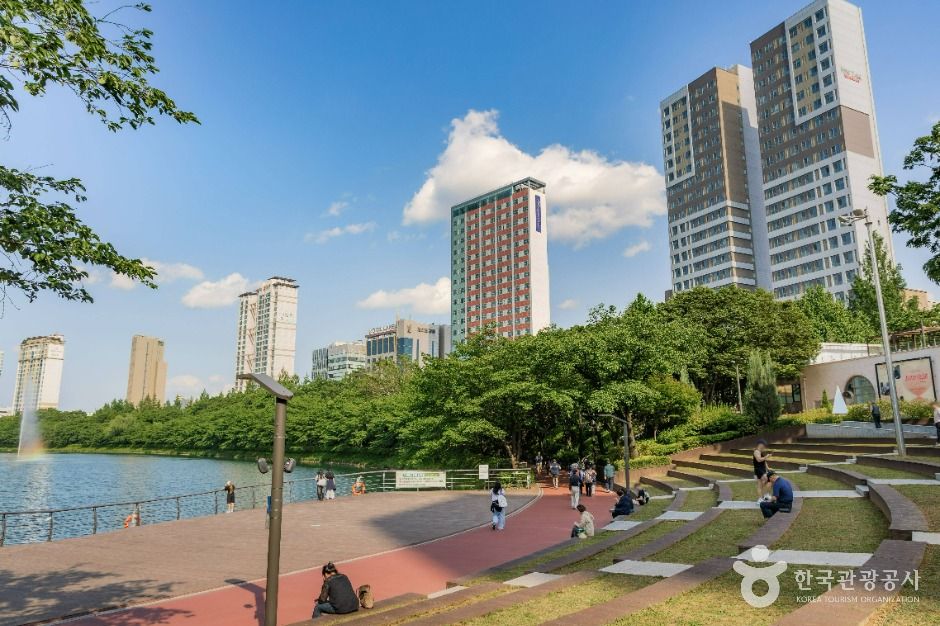 서울_송파나루공원(석촌호수) (1)