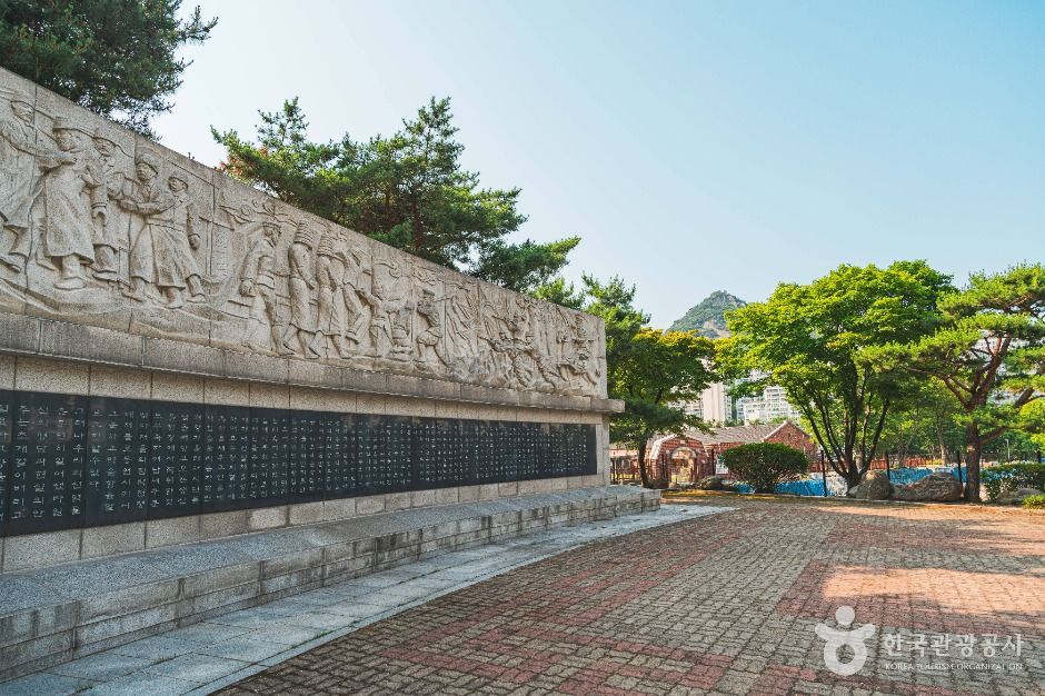 서울_순국선열추념탑 (5)