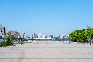 여의도한강공원 멀티프라자