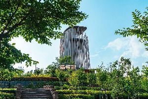 자라나는 숲(광진숲 나루 전망대)