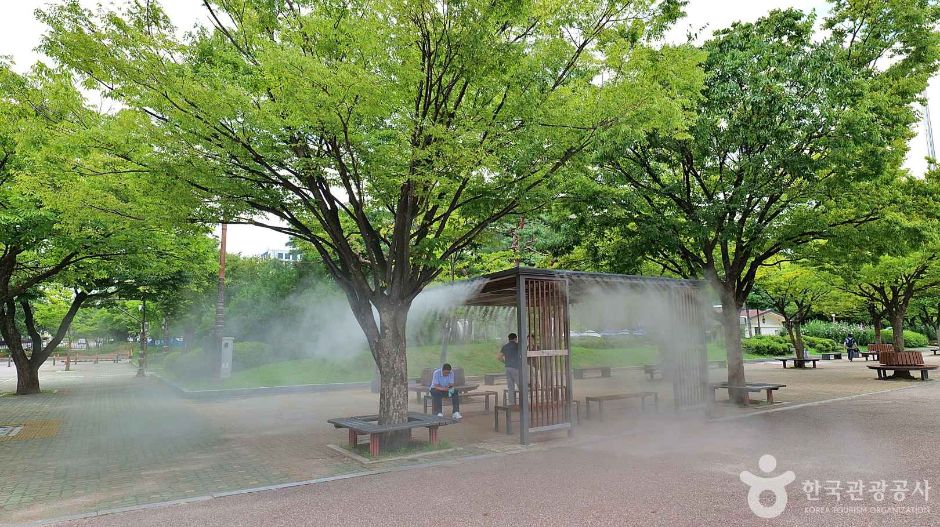 서울_영등포_여의도공원 문화의마당 (2)