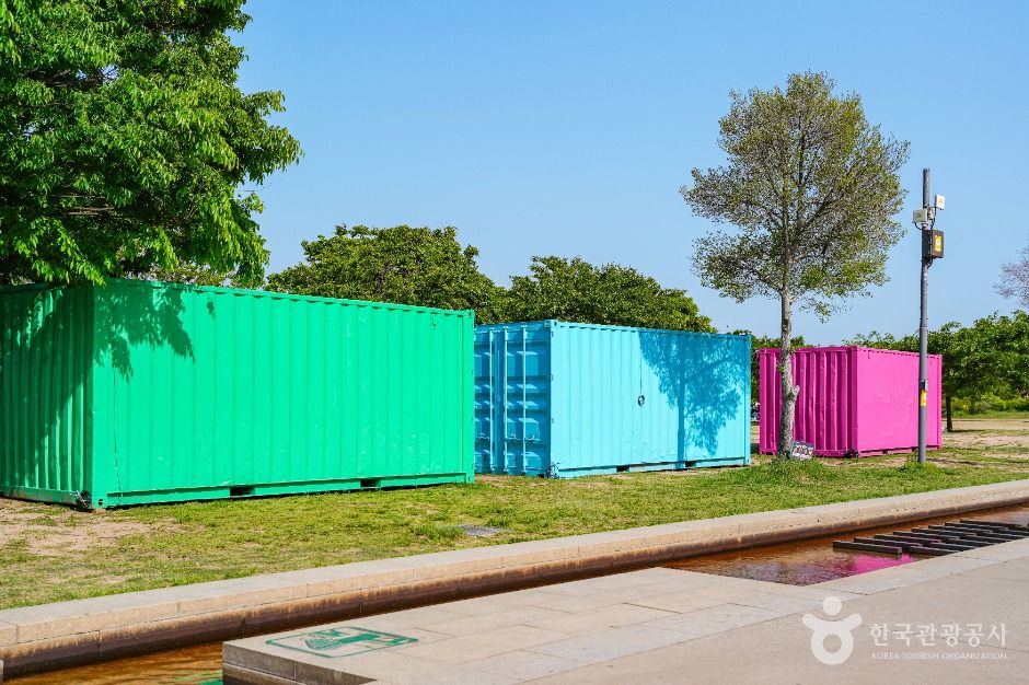 서울_여의도한강공원 멀티프라자 (2)